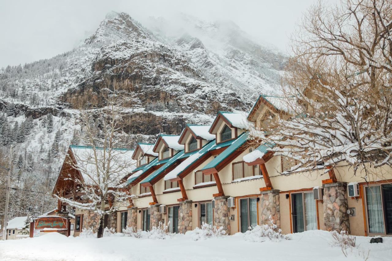 Waterton Glacier Suites Ngoại thất bức ảnh